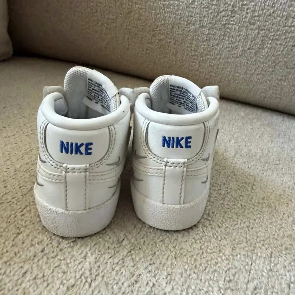 Nike Blazer Mid 77 SE TD Sisterhood White Metallic Silver Sneakers 3C DC0466-100